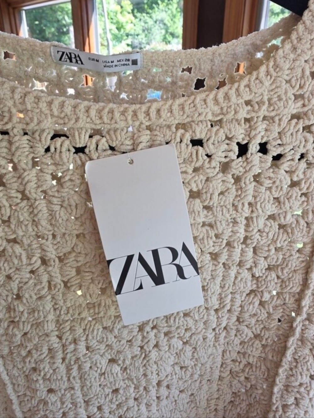 Zara Cream Openwork Crochet Crewneck Sweater Size Medium NWT